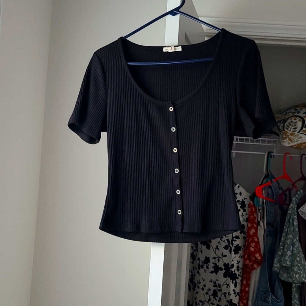 Black Crop Top